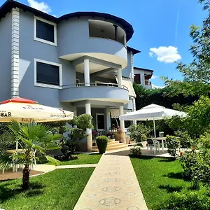 Arbri Berati